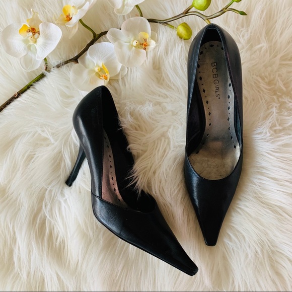 BCBGirls Shoes - BCBG Girls Black Pointed Toe Heels Sz 8.5